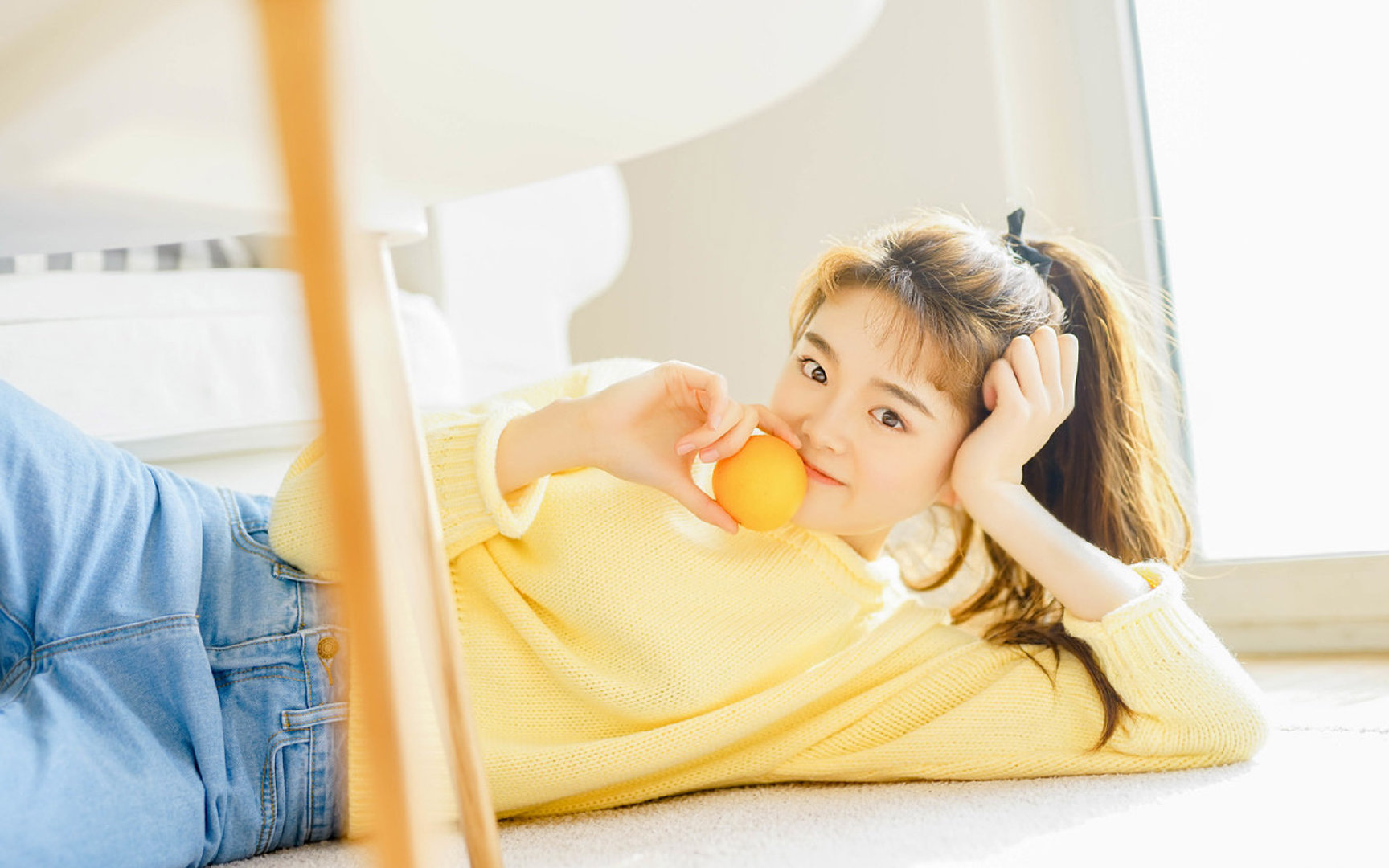 “健力赛事：高新体育中心举重场上演重磅对决，纪录挑战不断”