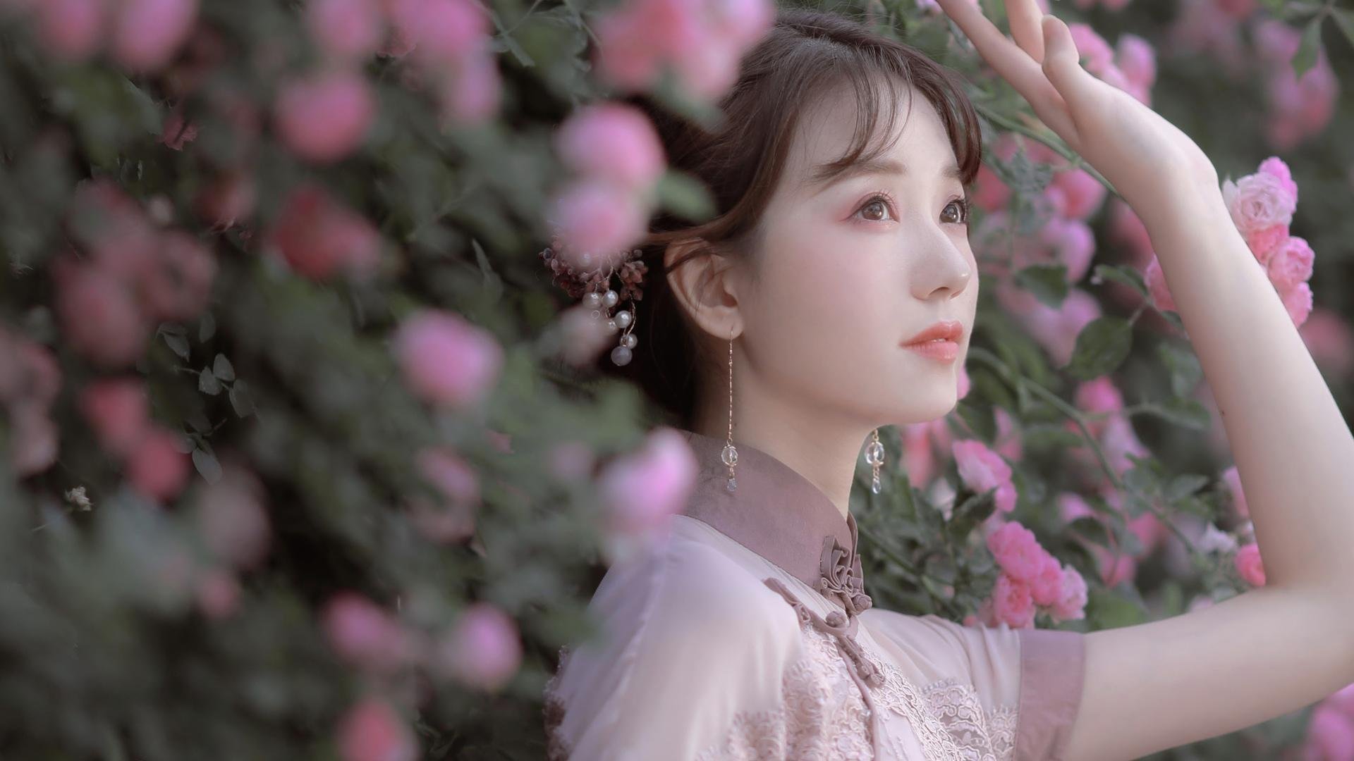 图穆亚的精准突破与反击创造出更多得分机会，助袋鼠队夺冠，穆拉德忠·图伊奇耶夫