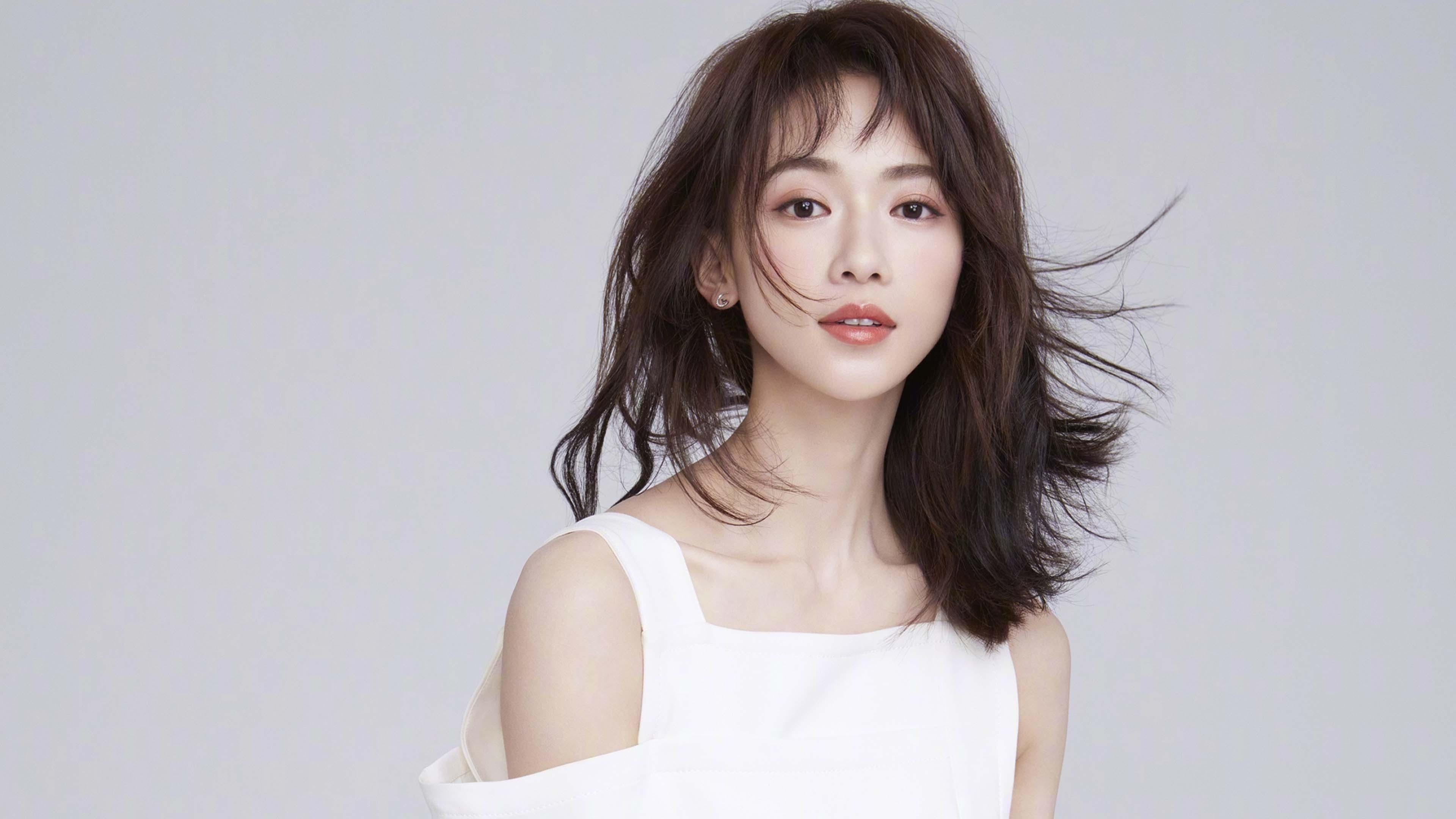 开云官方网站-安东·李恩：他的防守稳健、传球精准，是全黑队中场的灵魂，安东内利什么水平